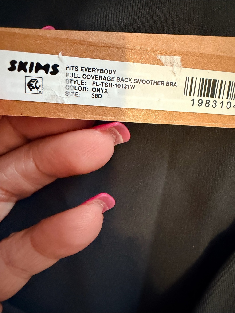 NWT Skims fits everybody back smoother bra size 38d in onyx - Picture 8 of 8